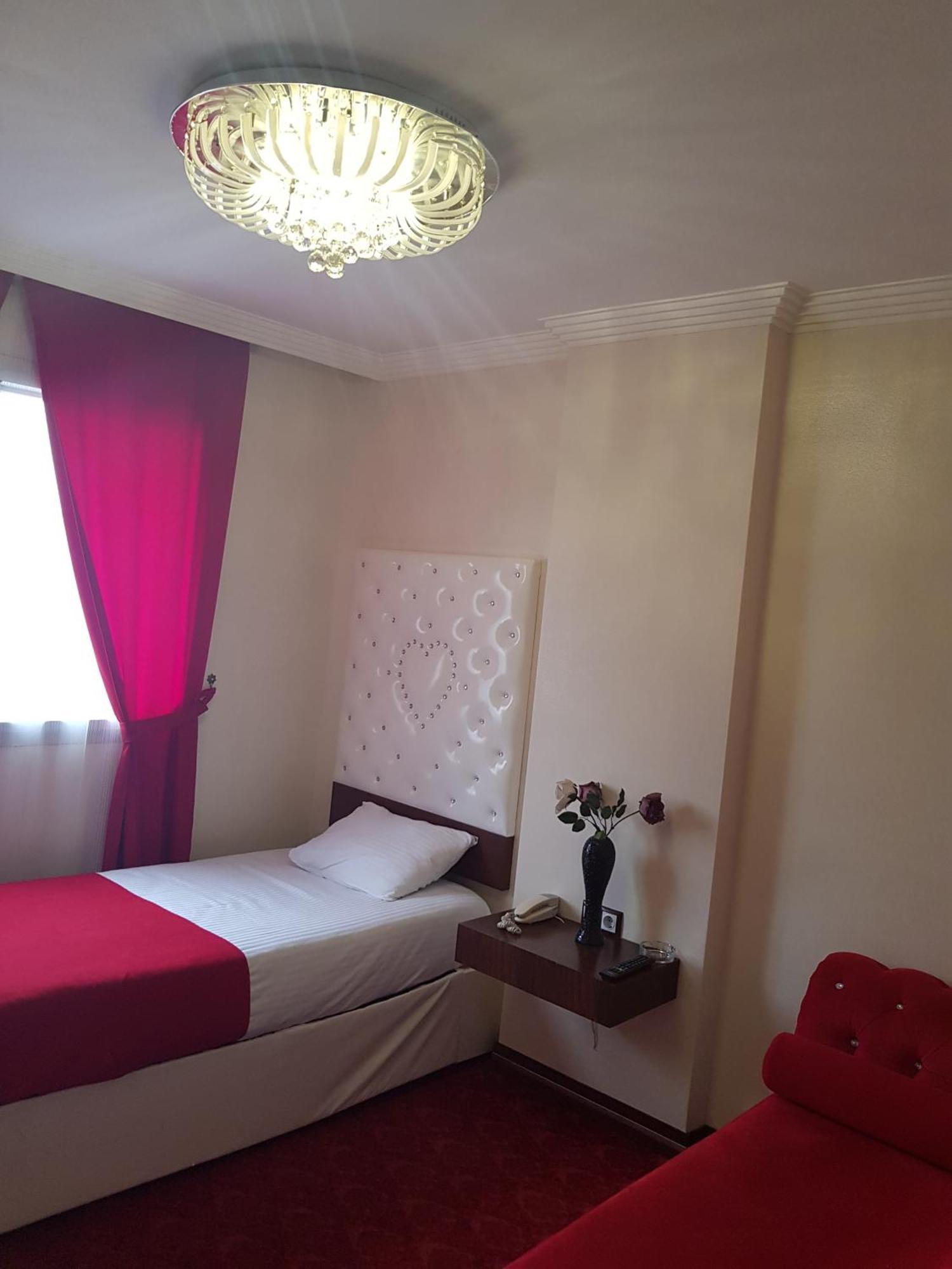 Ismira Hotel Ankara Zewnętrze zdjęcie