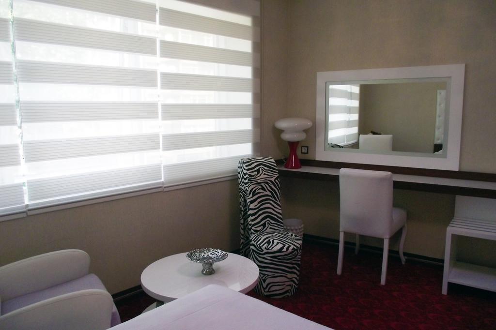 Ismira Hotel Ankara Zewnętrze zdjęcie